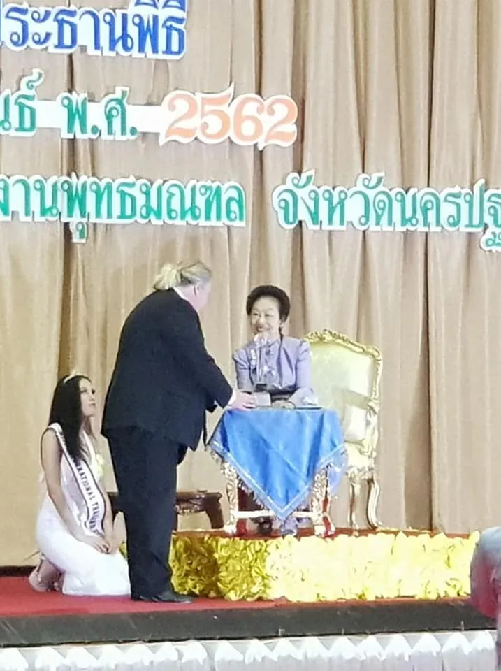 Thailand की राजकुमारी के साथ Richard Nilsson