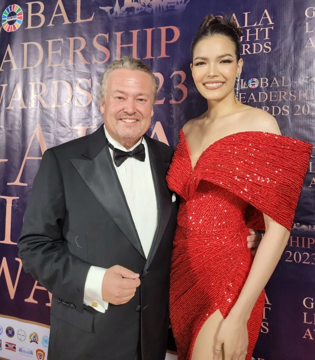Adventure of Humanity accueille Paweensuda Druin, Miss Univers, dans son cercle d’ambassadrices humanitaires