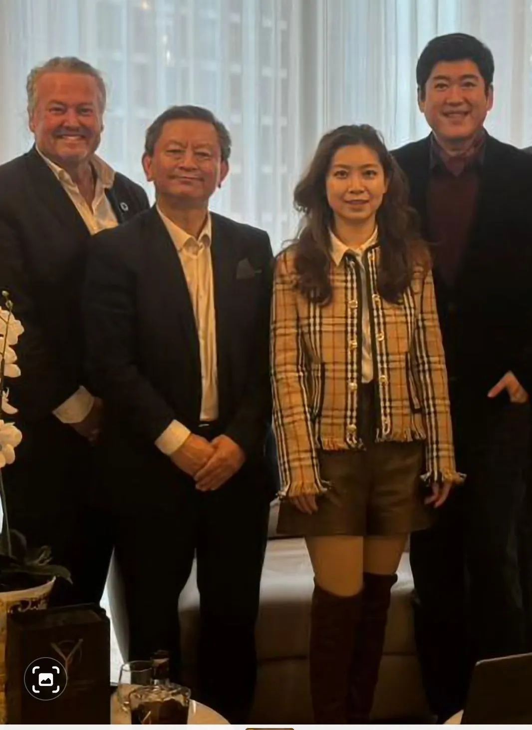 Adventure of Humanity avec des amis de Berkshire Hathaway et Himalaya Jet
